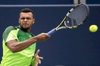 تسونغا يقصي موراي ويبلغ نصف نهائي دورة تورونتو