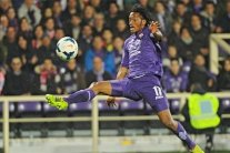 مورينيو ينضم إلى قائمة الراغبين بضم الكولومبي كوادرادو