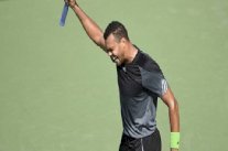 تسونغا يهزم فيدرر ويحرز لقب دورة تورونتو