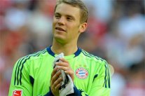 الحارس الألماني مانويل نوير على رادار ريال مدريد الصيف القادم