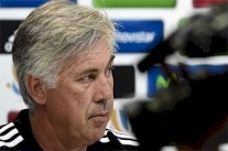 أنشيلوتي يدافع عن كاسياس و خاميس و يشيد بكروس وينفي طرد لوبيز