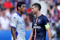 برانداو يقدم اعتذاره العلني من موتا