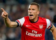 يوفنتوس يقترب من استعارة بودولسكي من آرسنال 