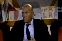 زيدان يتعثر في بداية مشواره كمدرب لرديف ريال مدريد 