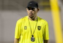 الاتحاد السعودي يقيل مدربه بعد خسارة العين