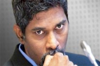 بيرومال الرجل الذي تلاعب بعالم كرة القدم