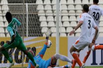 الشرطة يستهل حملة الدفاع عن لقبه المحلي بمواجهة الميناء