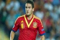 صحيفة كتالونية ترى كوكي خليفة تشافي في خط وسط إسبانيا