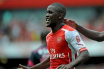 وكيل أعمال كامبل ينتقد فينغر لرفضه عرض بنفيكا