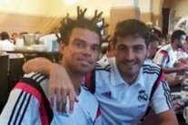 بيبي الصديق الوحيد لكاسياس في غرفة تبديل ملابس ريال مدريد