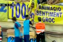 وّقع نيمار لأحد المعجبين أثناء الإحماء... فغُرّم 6 آلاف يورو!