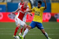 كامبور يواصل بدايته الجيدة في بطولة هولندا