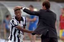 يوفنتوس رفض عرضاً من أرسنال مقابل بيع الموهبة كومان