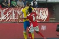 إبراهيموفيتش ساخراً: أستحق الإيقاف 40 مباراة لإعتدائي على ألابا