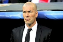 زيدان لا يستبعد فكرة تدريب المنتخب الفرنسي