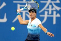 كورنيه ونيكوليسكو بسهولة إلى ربع نهائي دورة كانتون