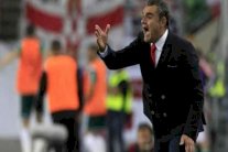 إقالة المدرب أتيلا بينتر من تدريب المجر