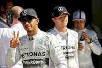 جائزة سنغافورة الكبرى: سلسلة مبارزات هاميلتون-روزبرغ مستمرة