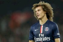 مدرب إنكلترا يستهجن القيمة المدفوعة بالبرازيلي ديفيد لويز