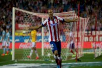 27 مليون باوند تنقل البرازيلي ميراندا من مدريد لمان يونايتد