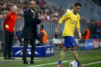 الانتقادات اللاذعة قد تجبر أوزيل على الرحيل لبايرن ميونيخ