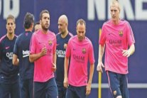 تشكيلة برشلونة المتوقعة أمام ملقة واستبعاد ألفيس وماثيو