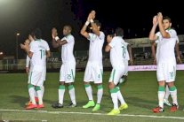 الأهلي ينتزع فوزاً صعباً من الشعلة في الدوري السعودي