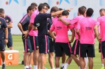 الالتزام بالمواعيد سر نجاح لويس إنريكي مع برشلونة 