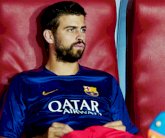 مستقبل غامض لجيرارد بيكيه مع فريق برشلونة 