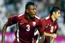 مدرب قطر بلماضي يستدعي كسولا بدلا من بلال محمد المصاب