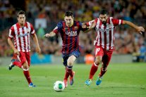 قمة بين برشلونة وأتلتيكو مدريد وريال يسعى للتعويض