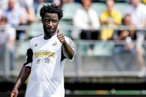 سيتي يوافق على دفع 45 مليون دولار لضم بوني من سوانسي