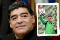 مارادونا يعتبر أن نوير أفضل لاعب ويستحق الكرة الذهبية