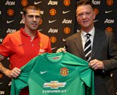 رسمياً : فالديس ينضم إلى مانشستر يونايتد لمدة 18 شهرا