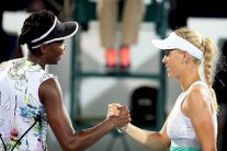 دورة أوكلاند: اللقب بين فوزنياكي وفينوس وليامس