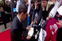 دي ماريا يرفض التوقيع على قمصان ريال مدريد في زيوريخ