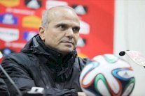 كأس آسيا 2015: مدرب فلسطين 