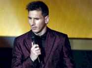 ميسي لم يصوت لرونالدو و نوير في جائزة الكرة الذهبية