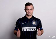 شاكيري: اتصال واحد من مانشيني كان كافياً لإقناعي