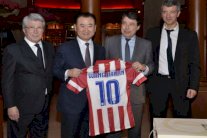 أتلتيكو مدريد يؤكد شراء ملياردير صيني 20% من أسهمه