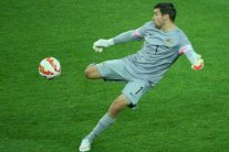 الحبسي يرشح حارس استراليا لمنافسة مينوليه في ليفربول