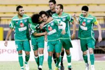 العربي يحتفظ بصدارة الدوري وفوز للقادسية والكويت