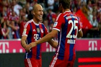 بايرن في ضيافة فولفسبورغ وقمة بين ليفركوزن ودورتموند