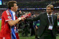 كلوب عارض ضم ماندزوكيتش إلى بوروسيا دورتموند