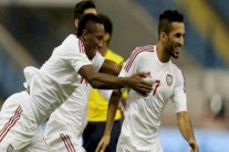 الإماراتي مبخوت يتطلع لهز الشباك الاسترالية