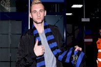 إنتر ميلان يعلن ضمه رسمياً للاعب الكرواتي بروزوفيتش