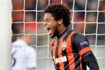 شاختار يصدم روما : أدريانو يرغب البقاء في أوكرانيا