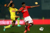 باكوش فيريرا يفرمل بنفيكا في الدوري البرتغالي