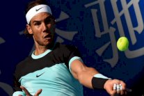 إصابة نادال قد ترغمه على الانسحاب من دورة شنغهاي