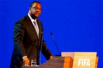 سويسرا توافق على تسليم تاكاس إلى الولايات المتحدة